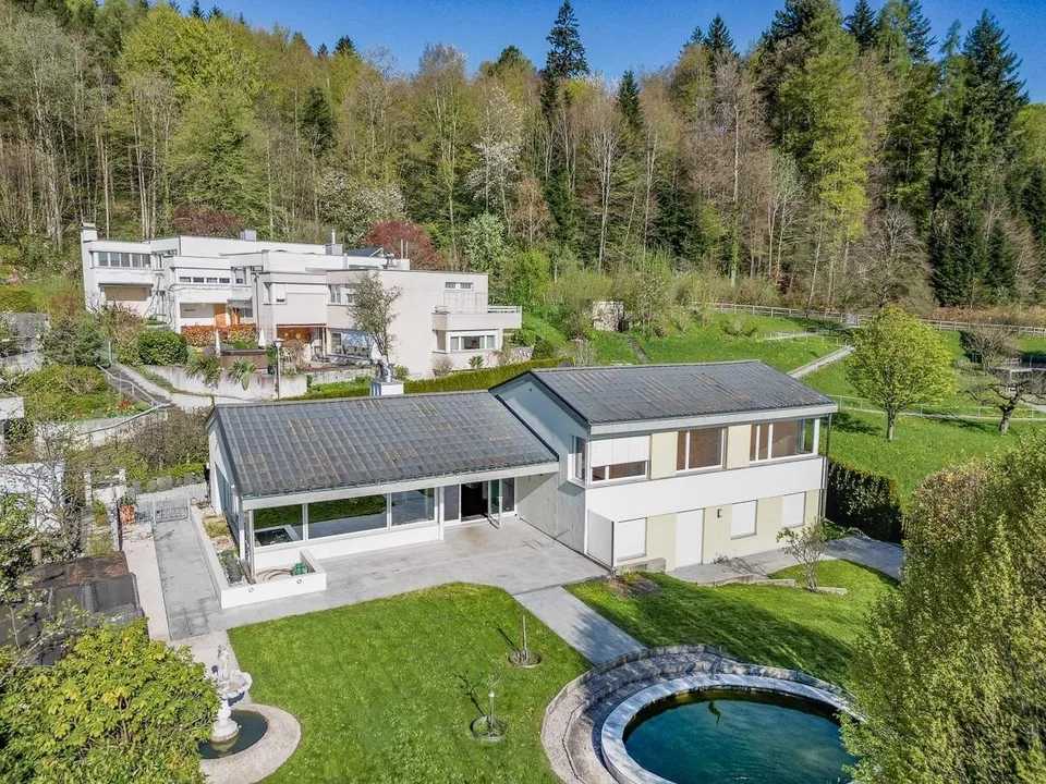 Grosszügiges 4.5-Zimmerhaus mit Einliegerwohnung