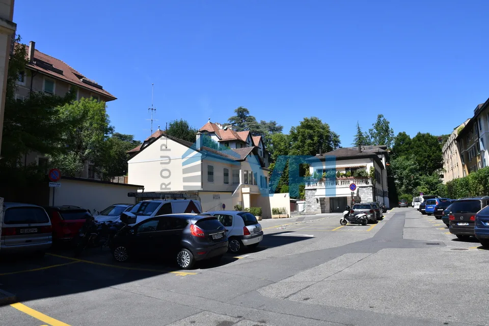 Champel - Parking extérieur à louer