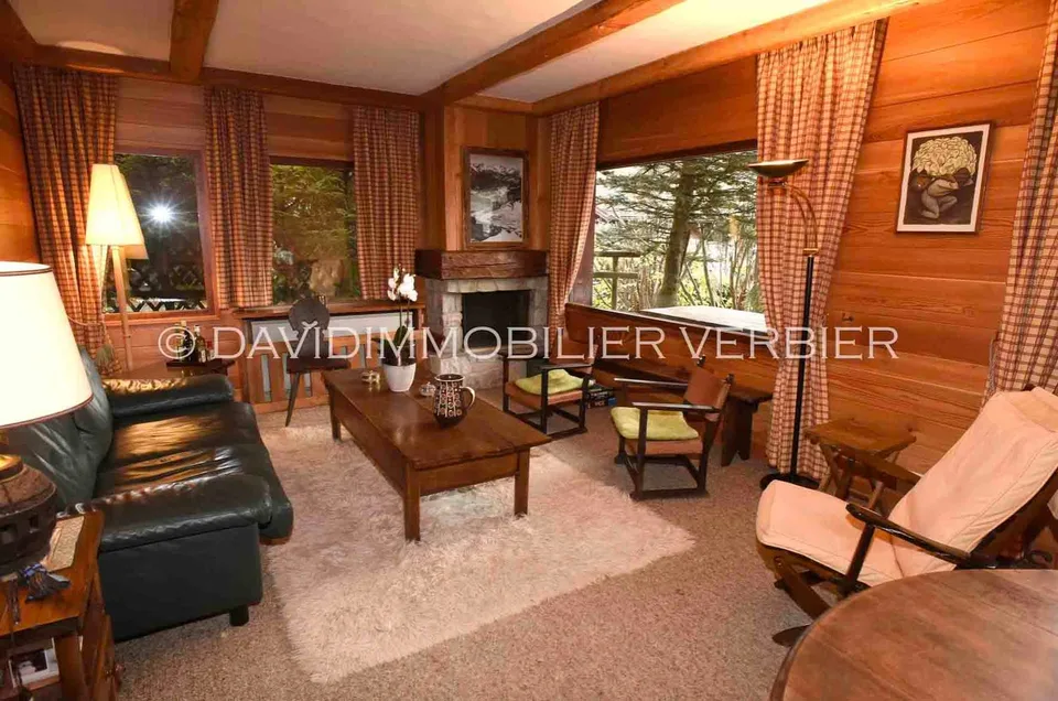 Charmant appartement de deux chambres donnant sur un jardin avec terrasse