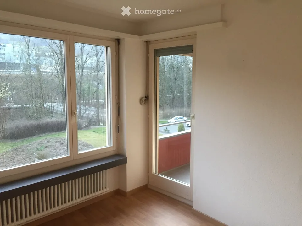1 WG Zimmer 22'2m im grünen Adliswil mit Balkon per sofort