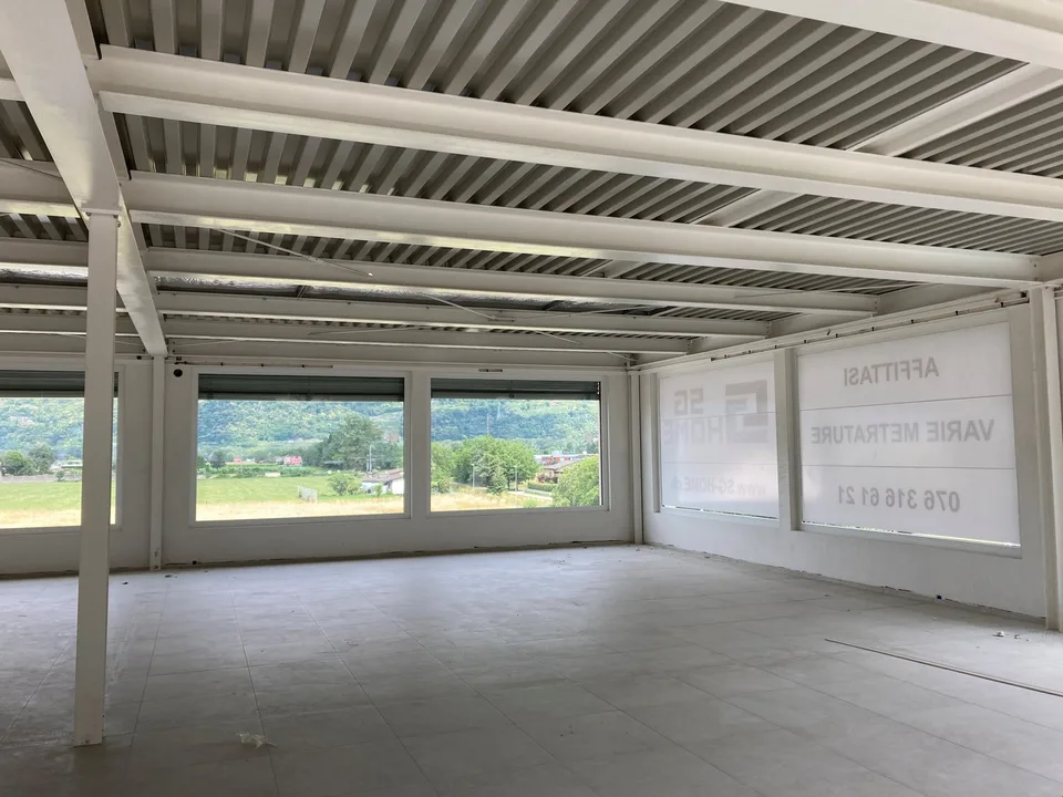 Ultimo spazio commerciale al 2° piano