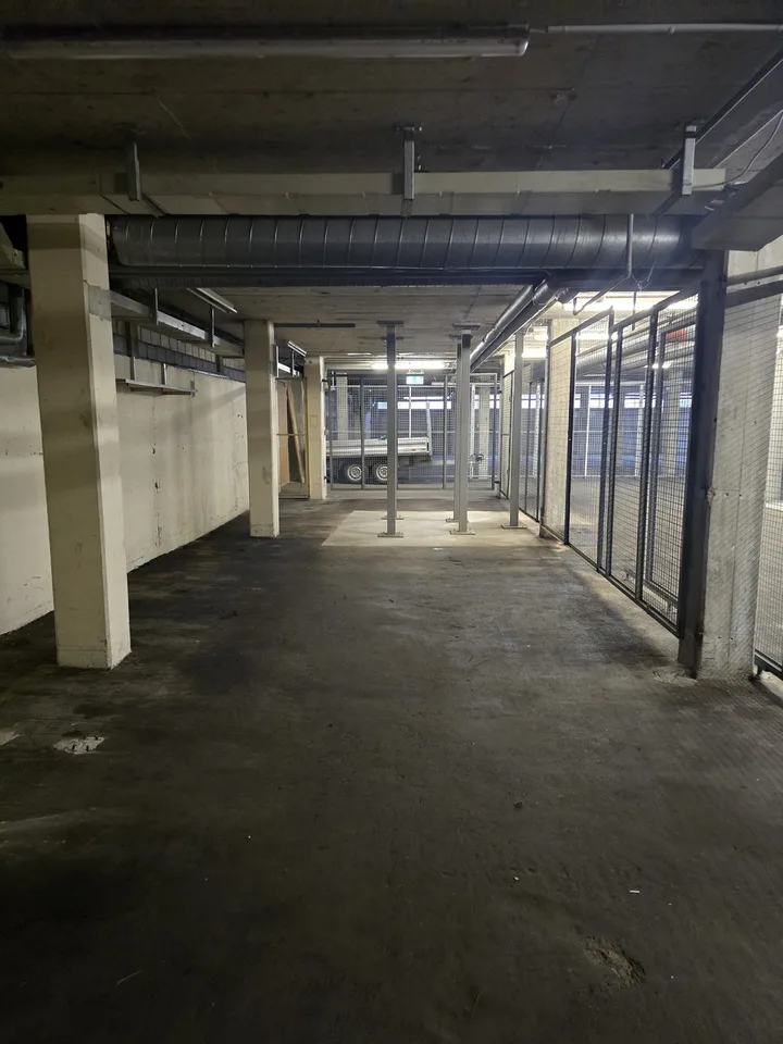 Dépôts à louer - Surfaces de 45 m2 à 157 m² - Zone industrielle