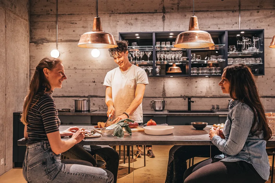 Basel | Möbliertes Zimmer mit eigenem Bad | Basel | Coliving