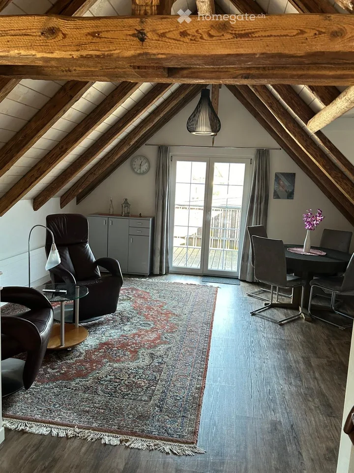 Charming bright 4.5 room attic apartment