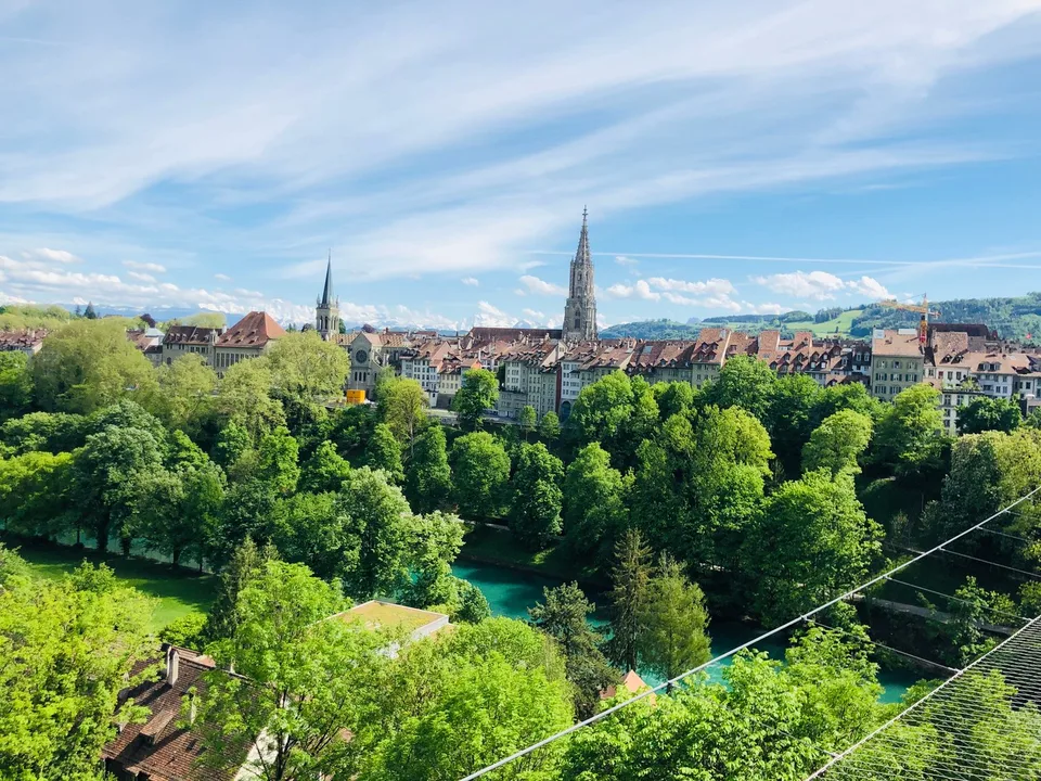 Grand (680m2) et représentatif espace de bureau dans le quartier d'Altenberg – directement à la Kornhausbrücke
