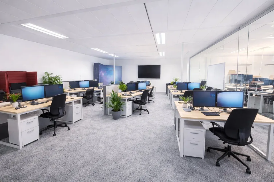 Helle 306 m² Bürofläche in Zürich Altstetten – Plug & Play
