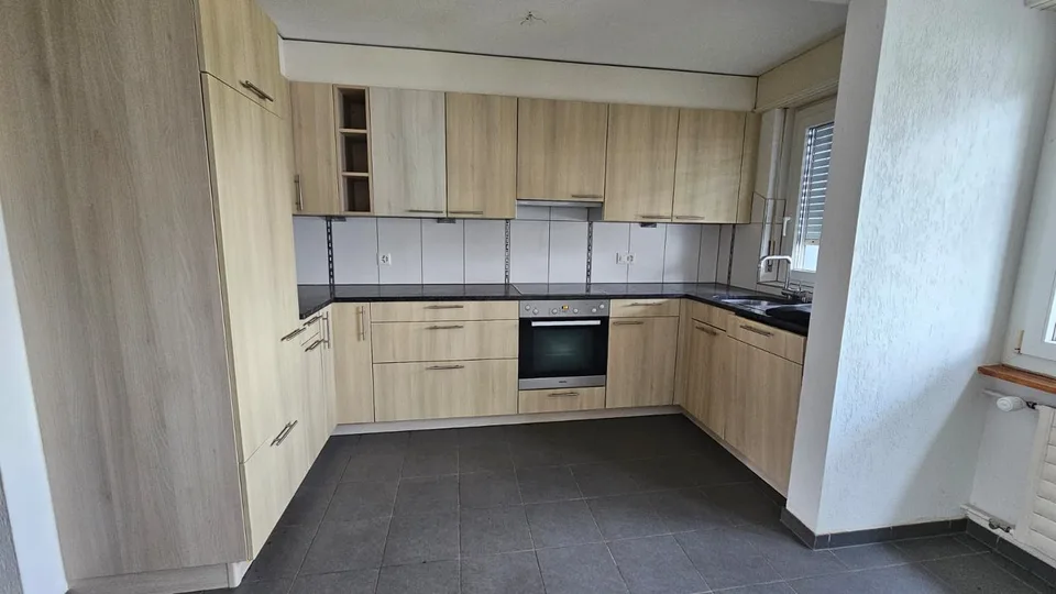 Bel et spacieux appartement de 4,5 pièces au 1er étage