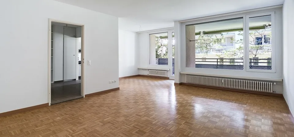 Top moderne Wohnung nähe Neuweilerplatz