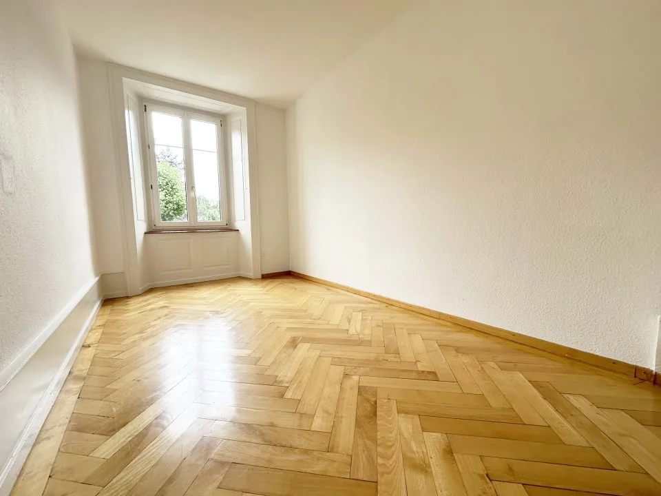 05596 - Spacieux appartement de 5 pièces - J.-F.-Houriet 3 - Le Locle