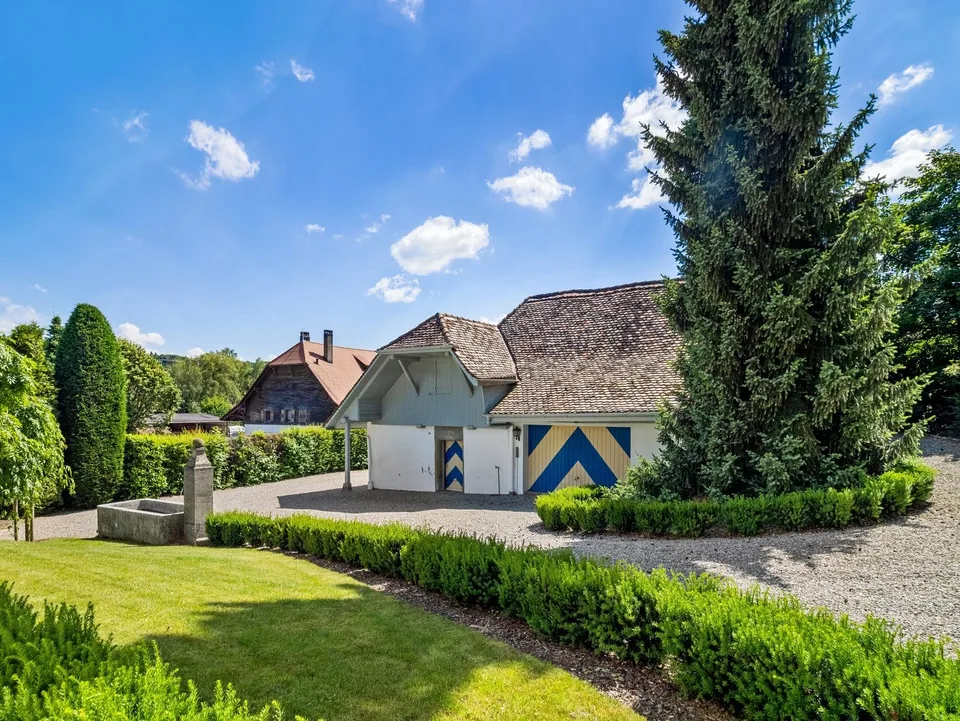 À Louer Château d'Exception à Corminboeuf