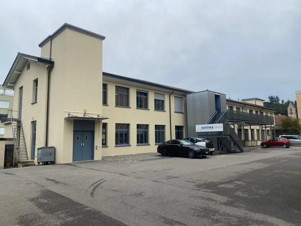 Vielseitig nutzbarer Gewerberaum in Schöftland