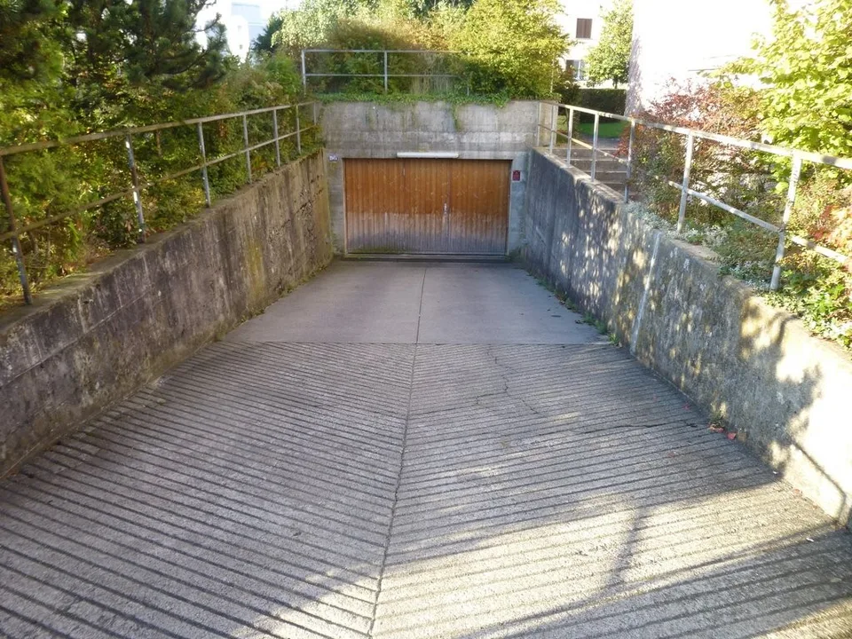 Suchen Sie einen Einstellplatz?