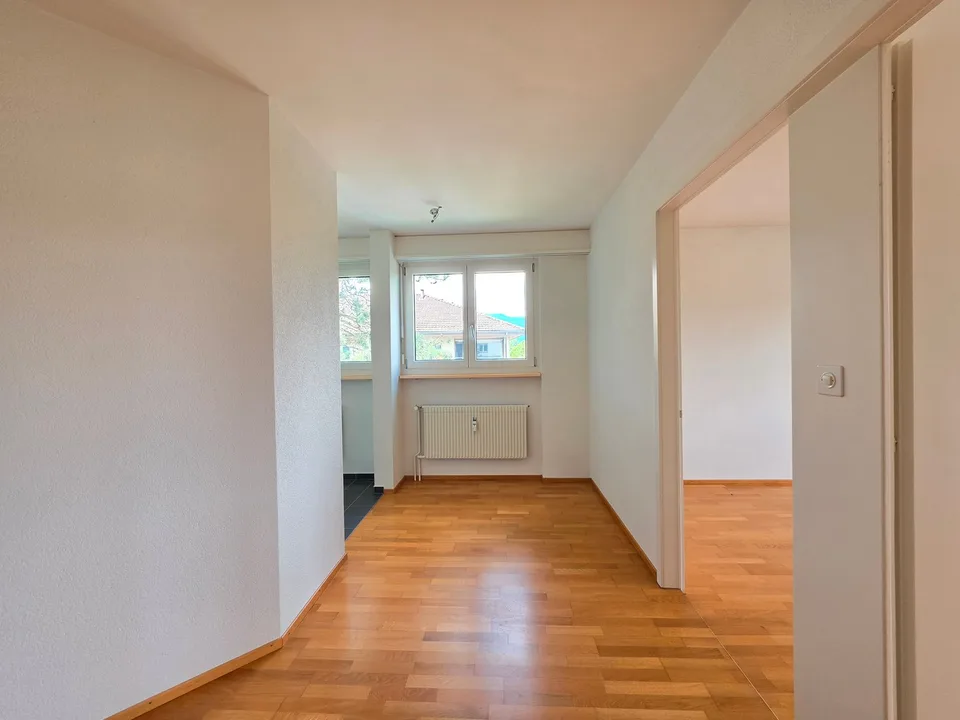 Charming 4.5-room apartment in Büren an der Aare with balcony and view! – photo 11 of 19