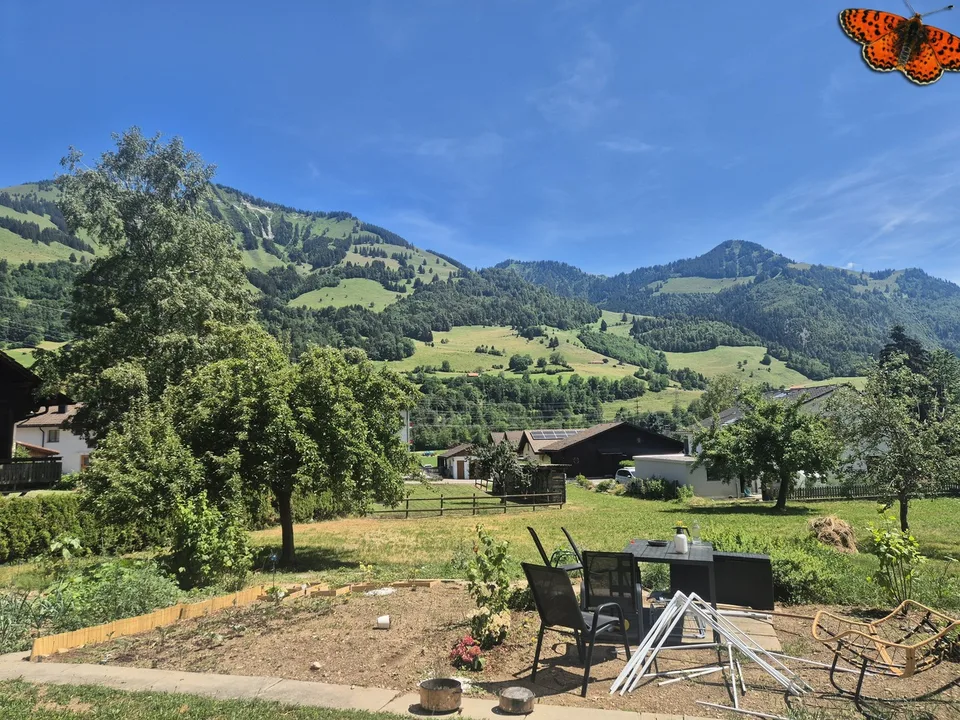 CHARMANTES 3 ½ ZIMMER DUPLEX-WOHNUNG - ALBEUVE