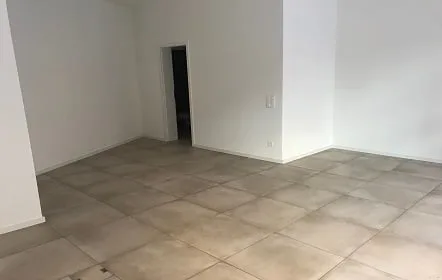 Mendrisio au cœur du centre dans un bâtiment de style totally rénové - DEUX bureaux / magasins