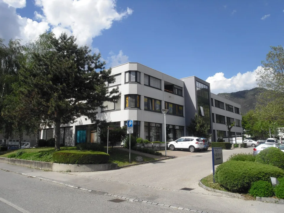 Centro Carvina A, Taverne - Interessante spazio per ufficio