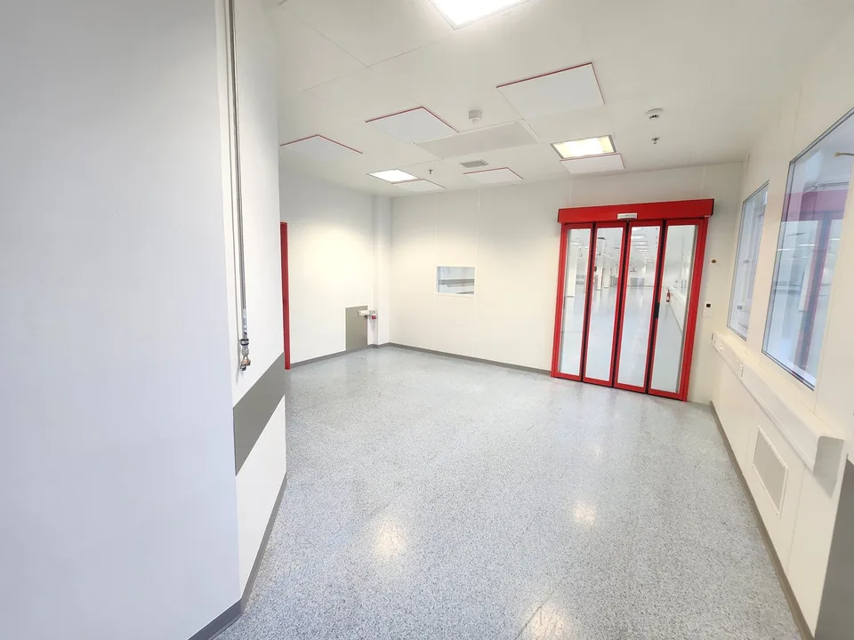 Moderne Industrie- und Weißraumfläche von 218 m² in Neuchâtel – Foto 14 von 29