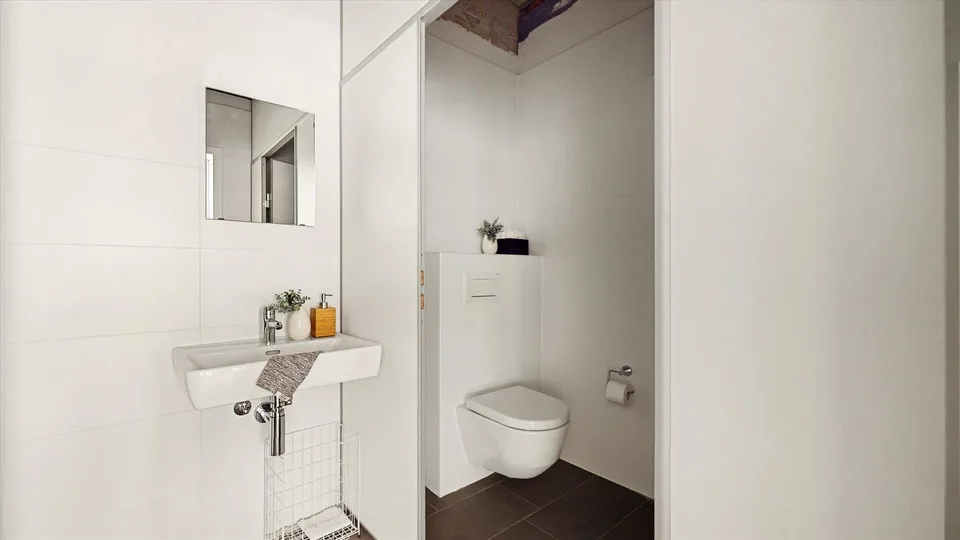 Espace commercial avec vitrines
