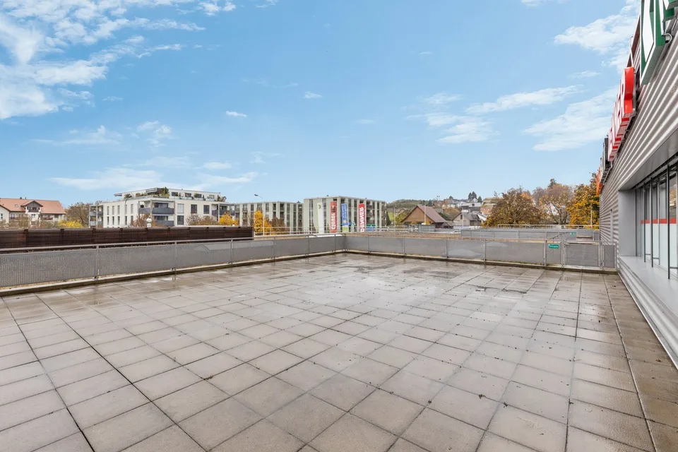 Raum für neue Geschäftsideen im 2. OG des Einkaufszentrums Seepark – Foto 6 von 13
