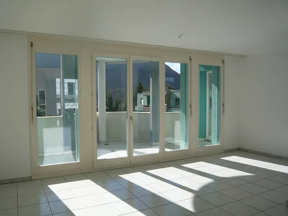 Mietwohnung sehr modern und hell (3 Zimmer)