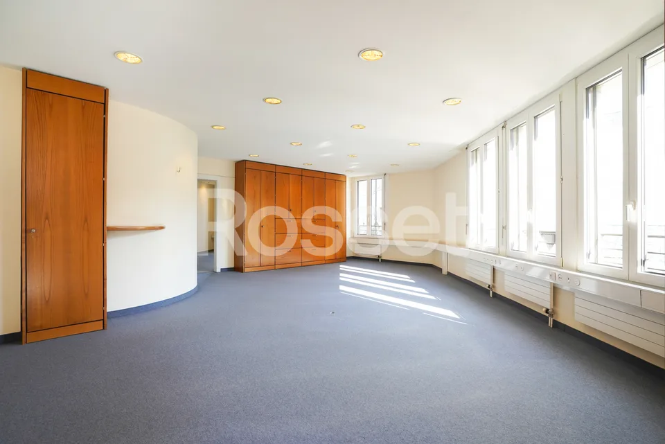 Bureaux d'env. 252m² au 3ème étage – Foto 6 von 7