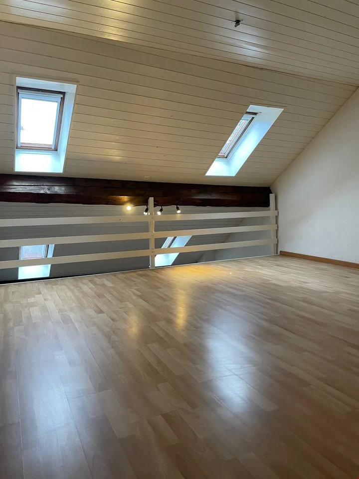 Appartamento mansardato di 1,5 locali nella città alta di Burgdorf