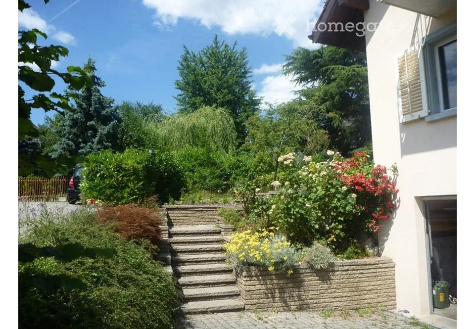 Familienwohnung mit viel Licht in einer großen Villa in Préverenges – 7,5 Zimmer, großer privater Garten – Foto 7 von 21