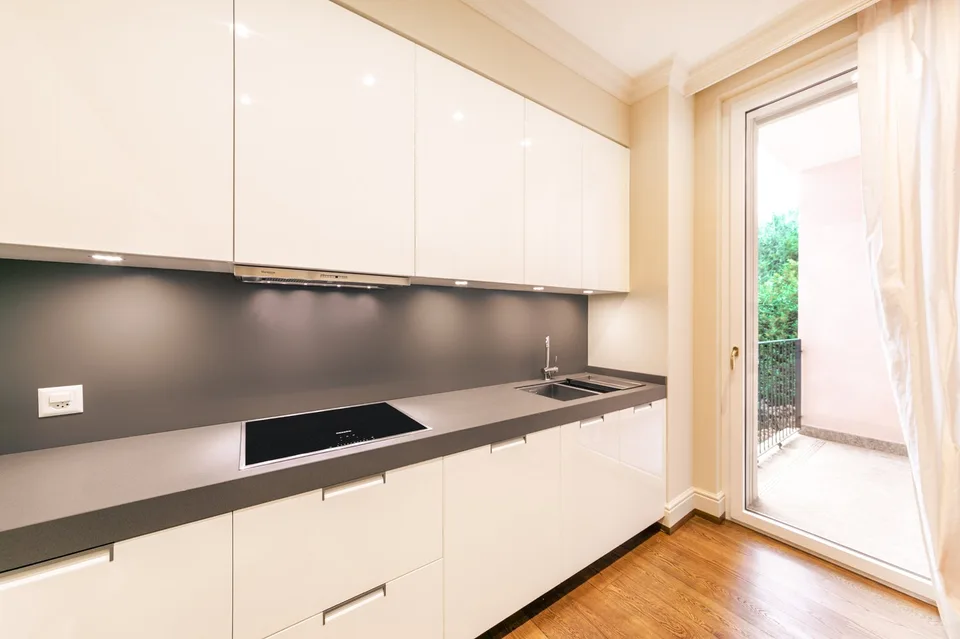 LUGANO-COLLINA D'ORO - AFFITTASI APPARTAMENTO 3.5 LOCALI CON VISTA LAGO (Rif. 504) – foto 14 di 29