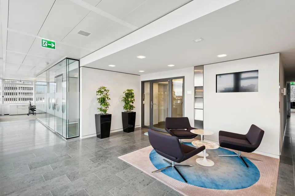 Ihre neue Bürofläche im begehrtesten Hochhaus Zürichs!