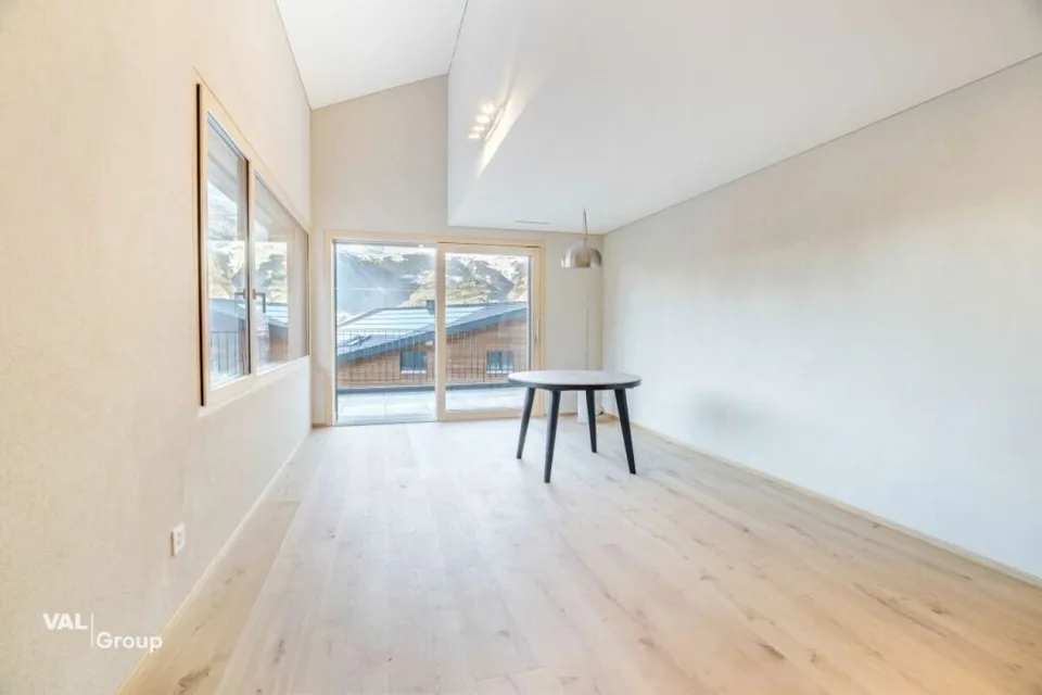 Top - Vermietobjekt - 3.5 Zimmerwohnung mit atemberaubender Weitsicht