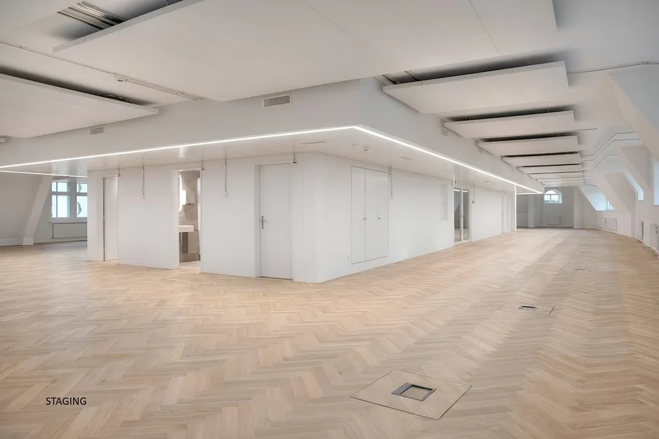Exklusive Bürofläche direkt am Stauffacher: Frisch saniert und flexibel nutzbar!