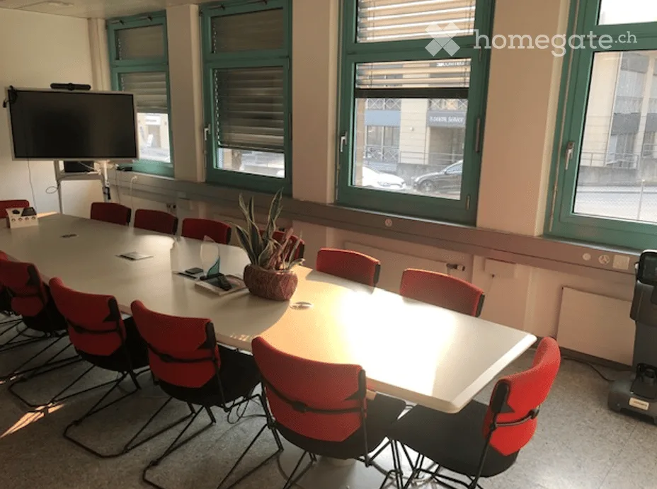 Office of 157 m² on the 2nd floor in Via Vedeggio 1, Manno