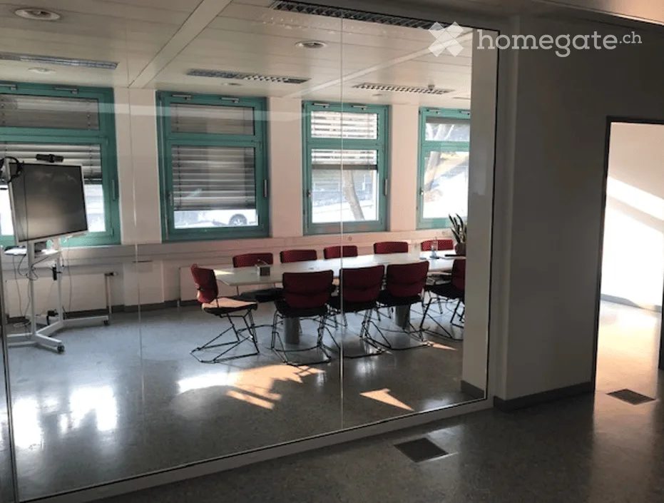 Office of 157 m² on the 2nd floor in Via Vedeggio 1, Manno