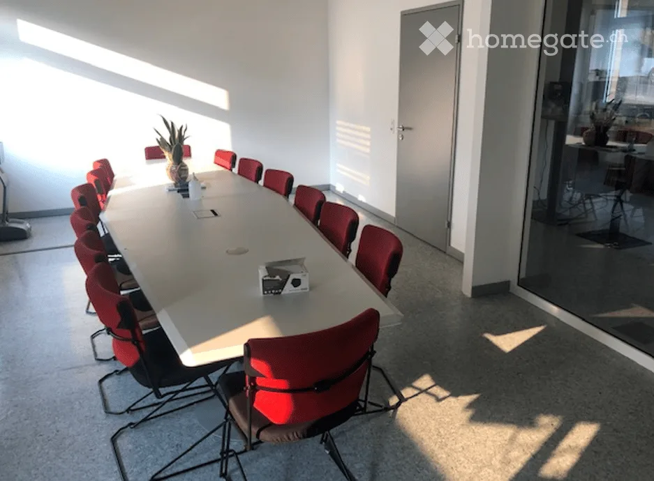 Office of 157 m² on the 2nd floor in Via Vedeggio 1, Manno