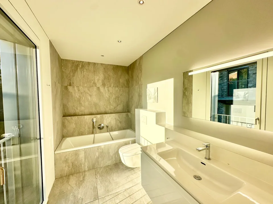 Villa panoramique avec vue sur le lac et design unique – Via Mondacce, Minusio – photo 21 sur 26