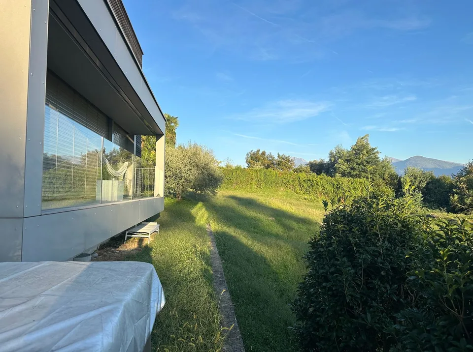 Villa panoramique avec vue sur le lac et design unique – Via Mondacce, Minusio – photo 26 sur 26