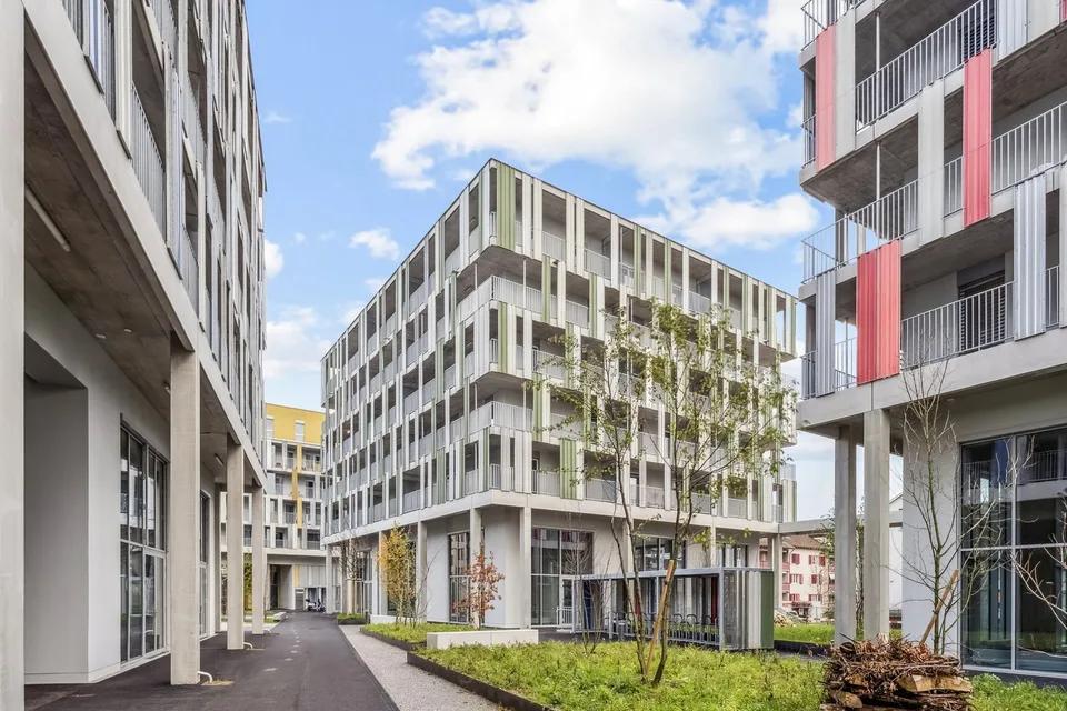 E-Einstellplatz zu vermieten