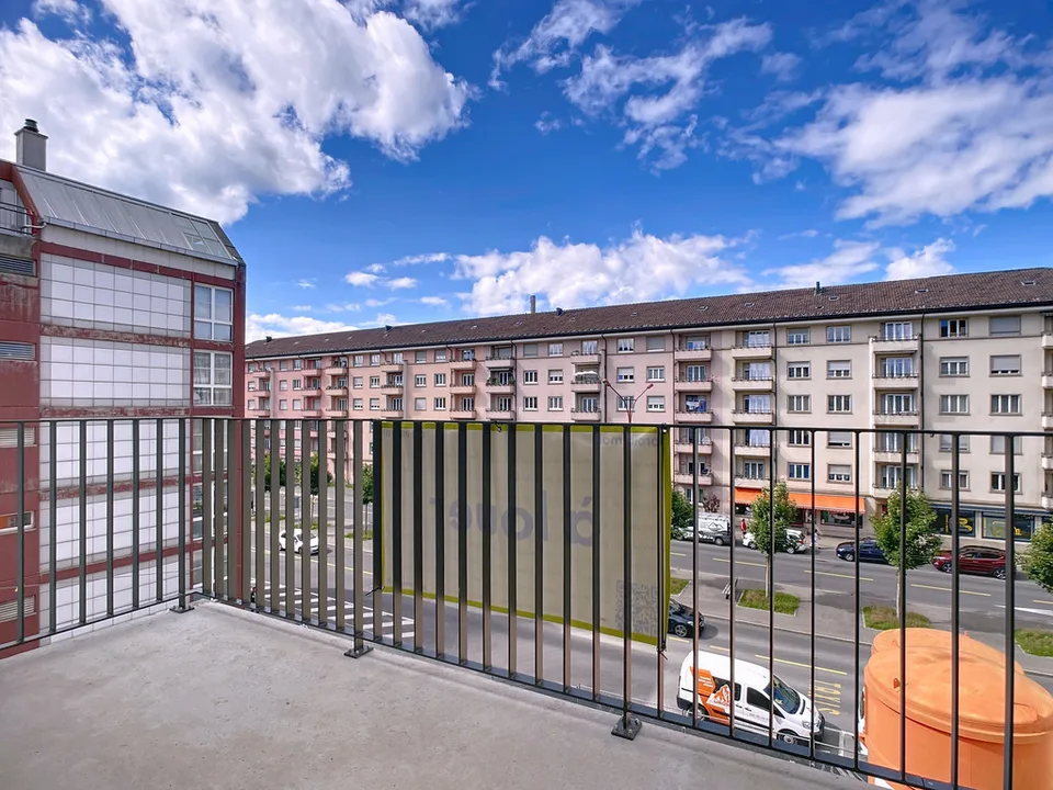 Appartamento con 2.5 locali e balcone