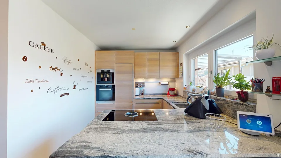 EXKLUSIVES 4.5-ZI. PENTHOUSE IN WEHR MIT GR. DACHTERRASSE UND WEITBLICK