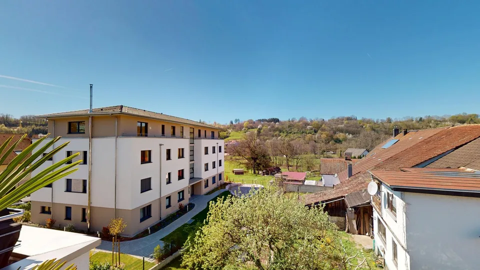 EXKLUSIVES 4.5-ZI. PENTHOUSE IN WEHR MIT GR. DACHTERRASSE UND WEITBLICK