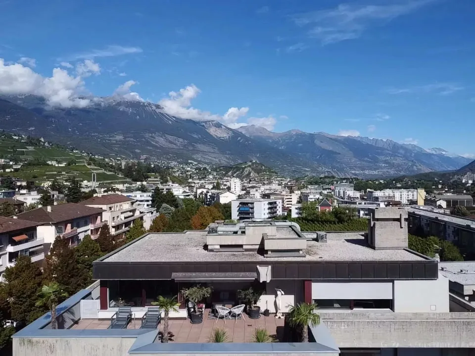 Prächtiges und prachtvolles Penthouse, ideal gelegen – Foto 6 von 10