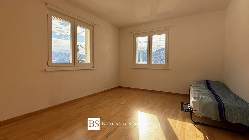 Villa spaziosa su terreno pianeggiante, calma e con vista panoramica – foto 11 di 13