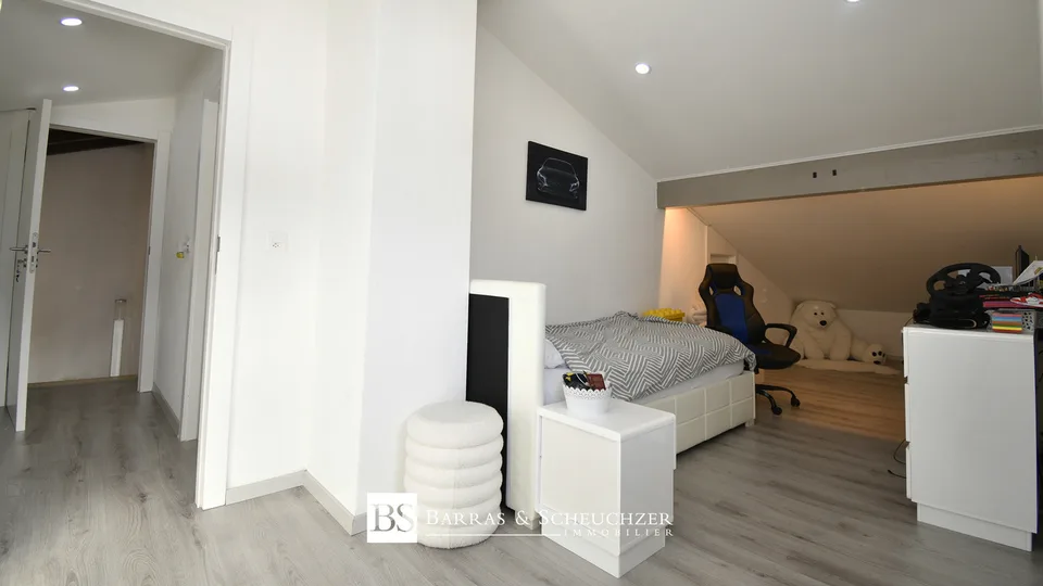 Villa spaziosa su terreno pianeggiante, calma e con vista panoramica – foto 8 di 13