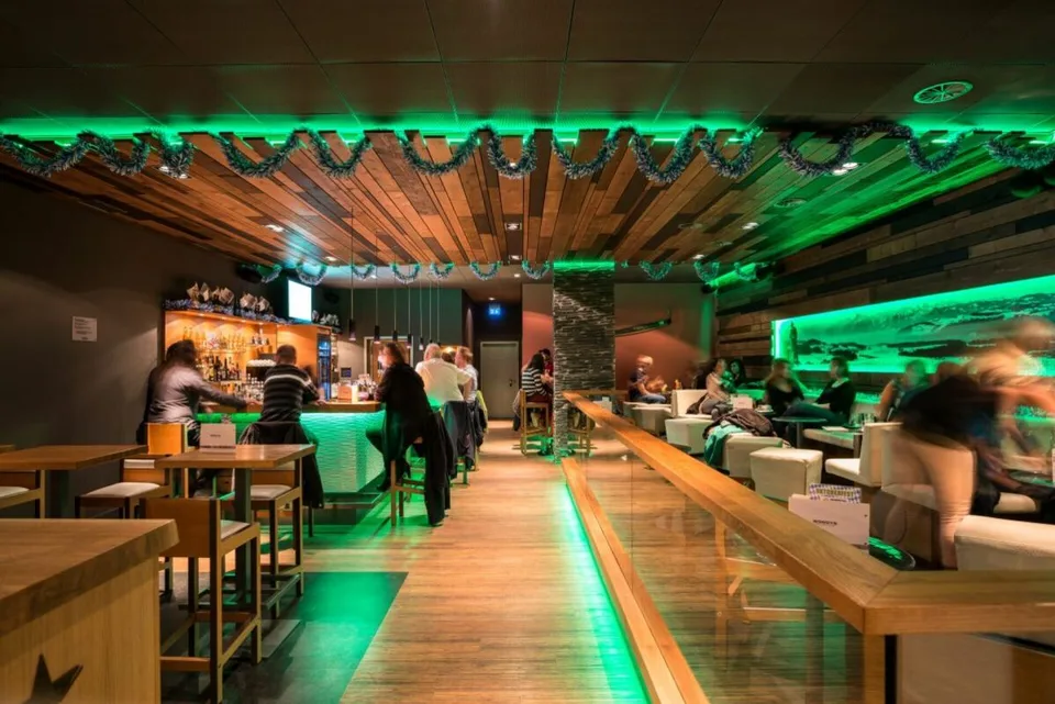 Spazio commerciale centrale - gastronomia o uso alternativo