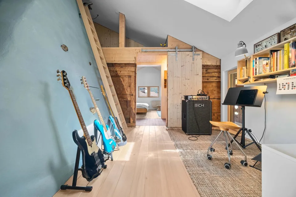 Eine außergewöhnliche Chalet mit Scheune, im Herzen der Gemeinde Ollon – Foto 13 von 13