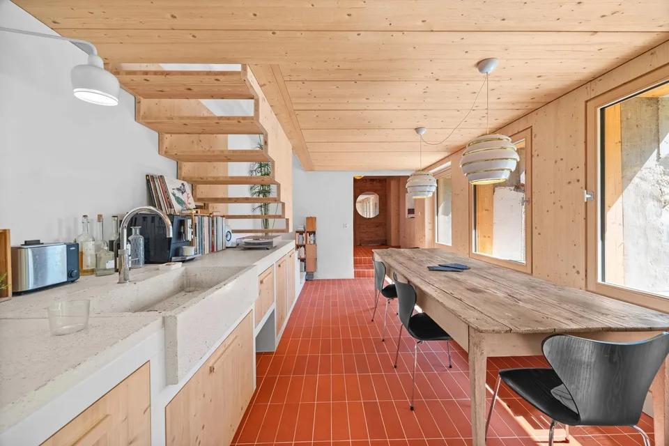 An exceptional chalet between plains and mountains, in the heart of Ollon municipality