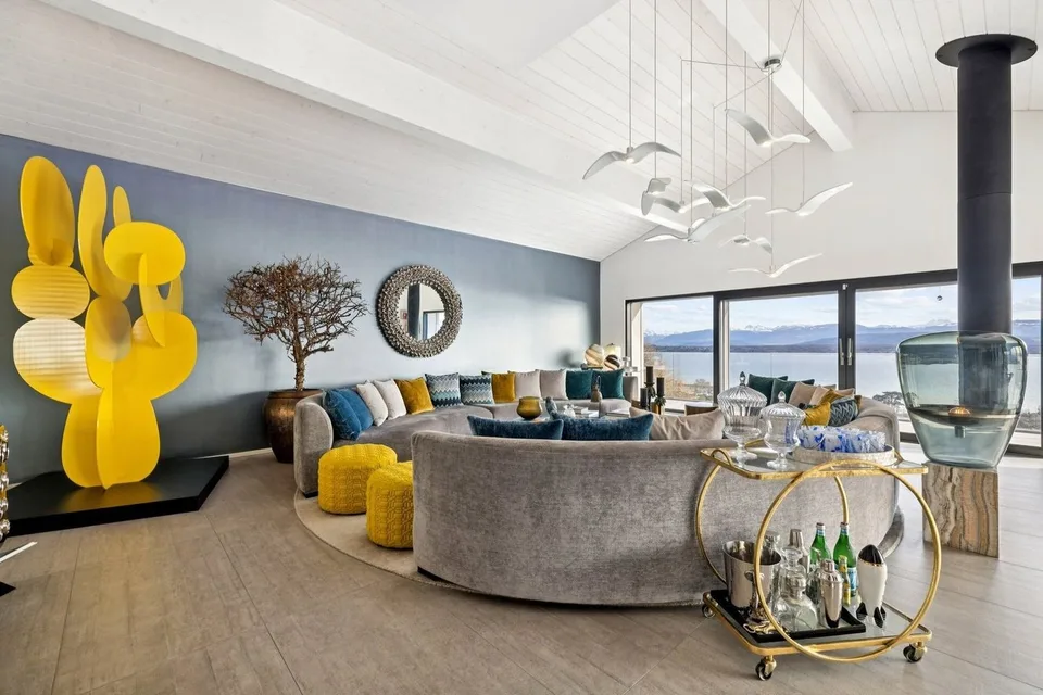 Villa d'eccezione con vista somptuosa! – foto 7 di 11