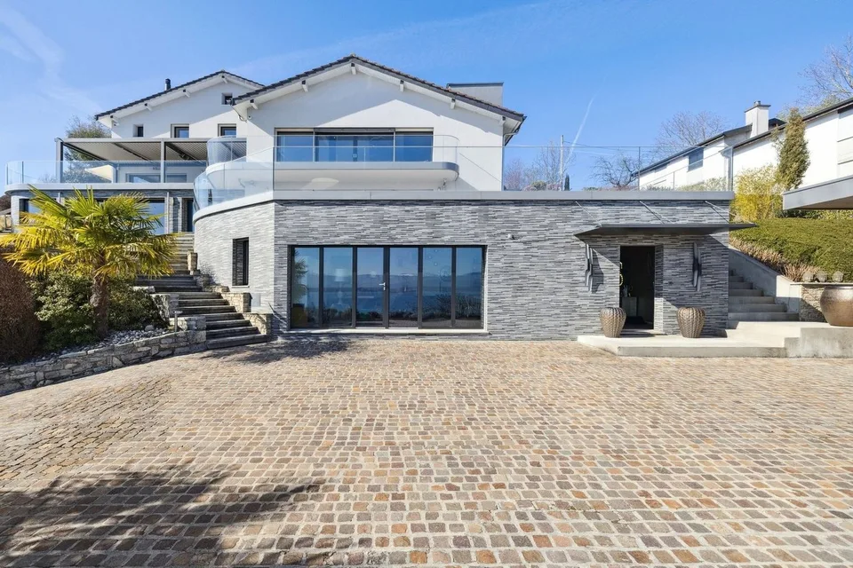 Villa von Ausnahme mit prächtiger Aussicht!