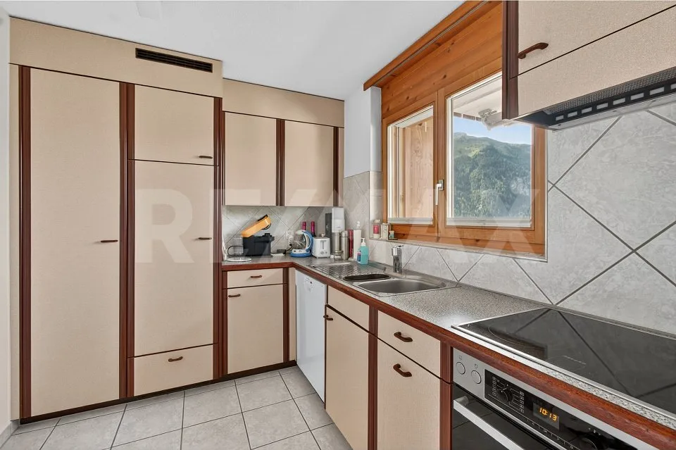 3½-Zimmer-Wohnung mit schöner Bergsicht, Sonne und ruhiger Lage in St. Peter / Arosa