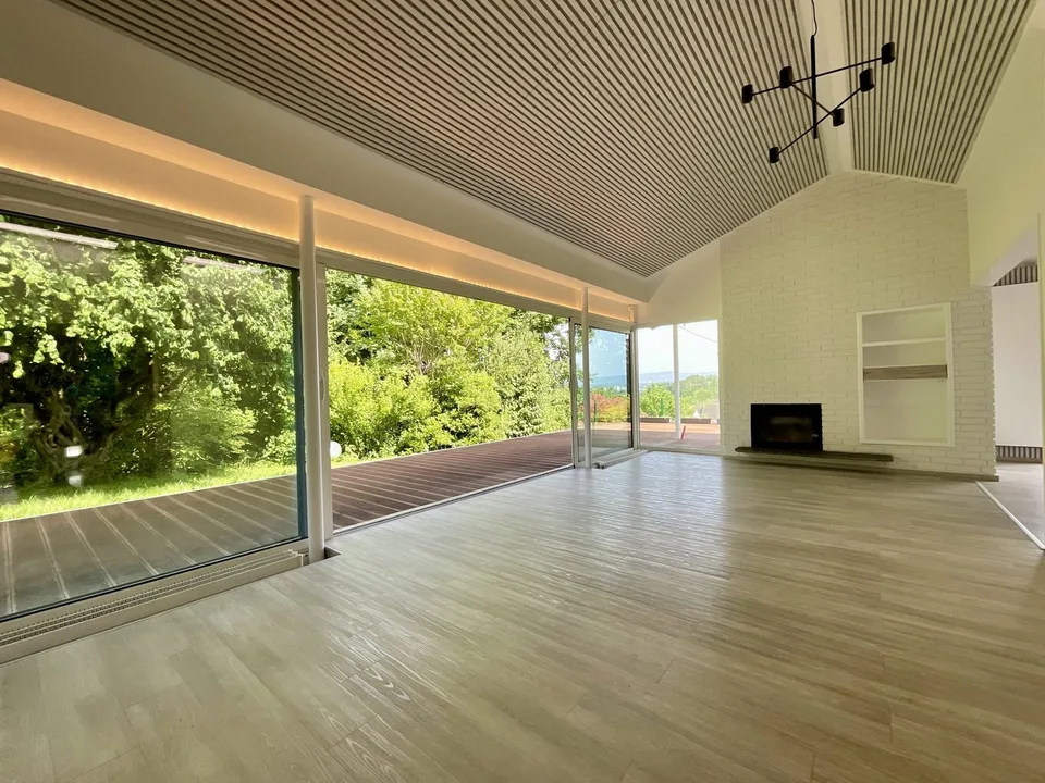 Zu verkaufen: Villa mit Panoramablick auf den Höhen von Hégenheim